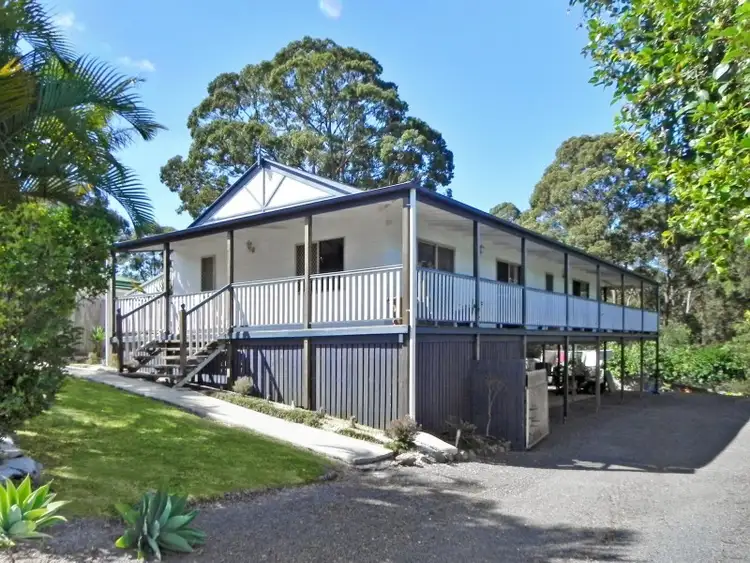 4 Allamanda Avenue, Little Mountain QLD 4551