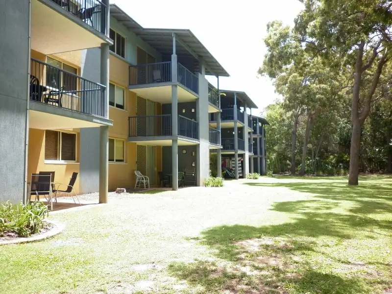 Main view of Homely unit listing, Unit 17/15 Rainbow Shores Drive, Rainbow Beach QLD 4581