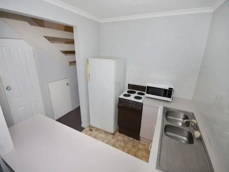 Fourth view of Homely unit listing, 2/160 'Parkview Terraces' Tepequar Drive, Maroochydore QLD 4558