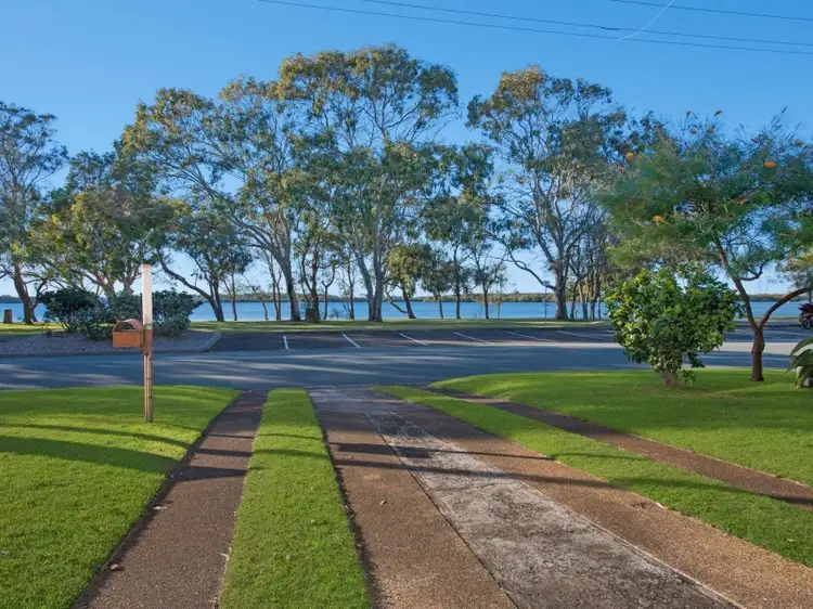 152 Esplanade, Golden Beach QLD 4551