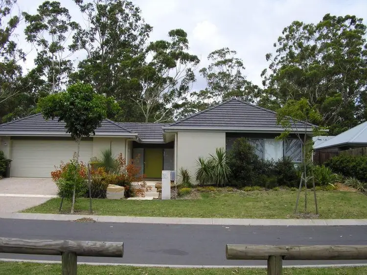 24 Barrington Crescent, Wakerley QLD 4154