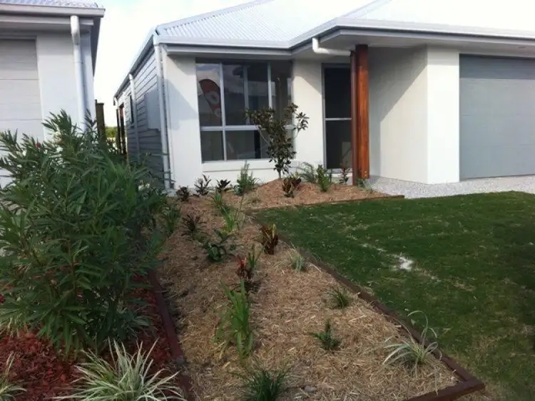 8 Haselwood Crescent, Meridan Plains QLD 4551