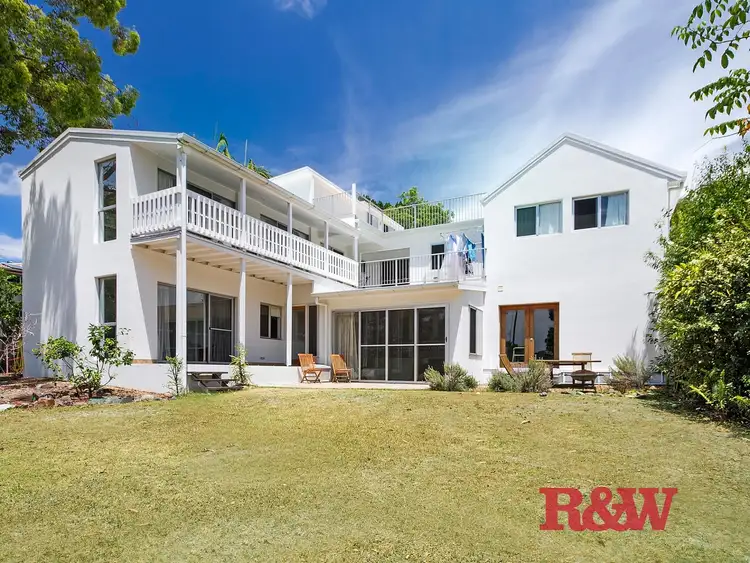 18 Banksia Avenue, Noosa Heads QLD 4567