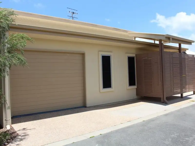 Main view of Homely unit listing, 2/20 Gympie Road, Tin Can Bay QLD 4580