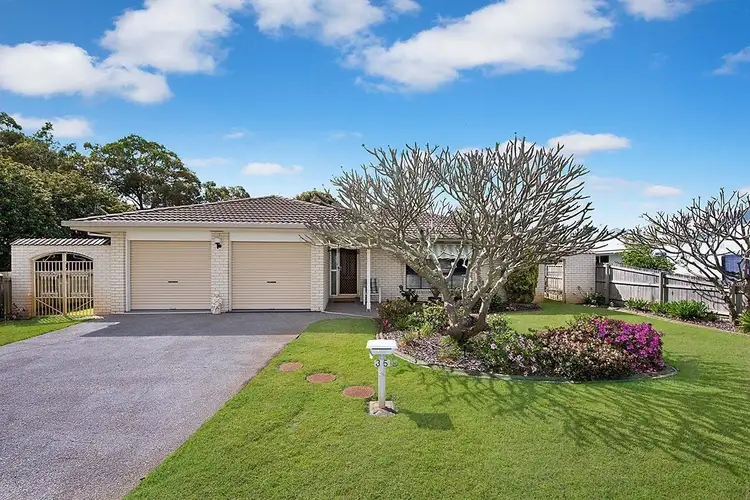 35 St Pauls Avenue, Golden Beach QLD 4551