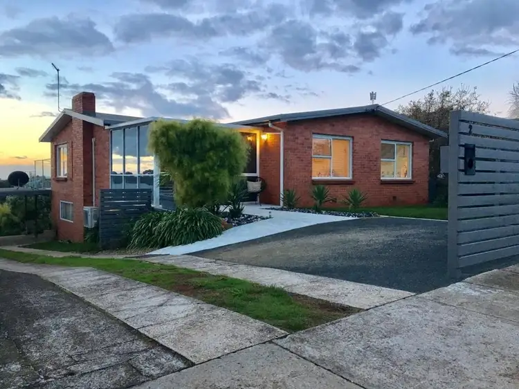 2 Croft Avenue, Devonport TAS 7310