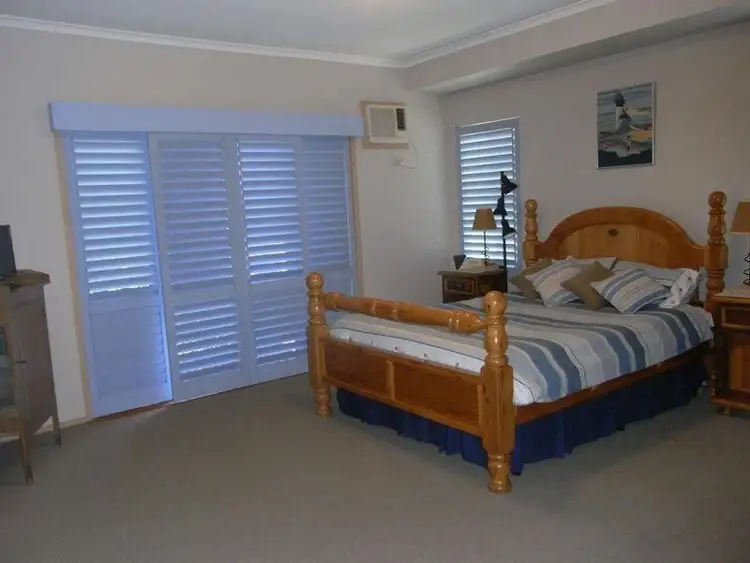 Fifth view of Homely house listing, 10 Piccadilly Drive, Southside QLD 4570