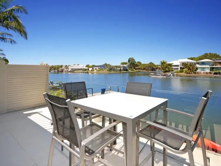 2/5 Sunseeker Close, Noosa Waters QLD 4566
