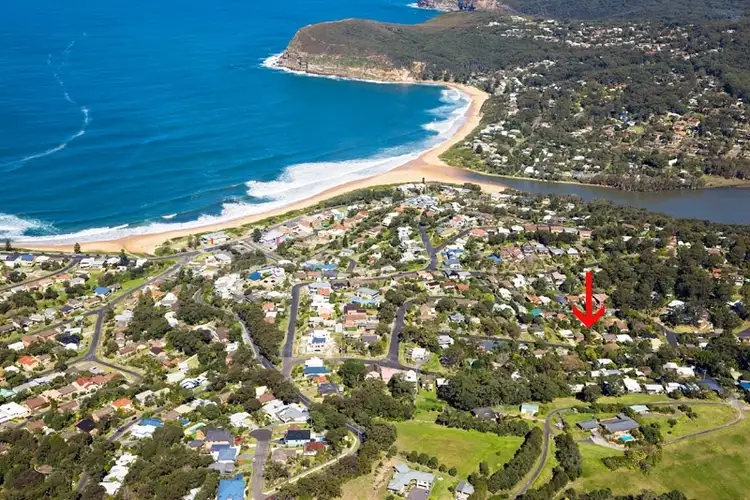 20 Warwilla Ave, Copacabana NSW 2251