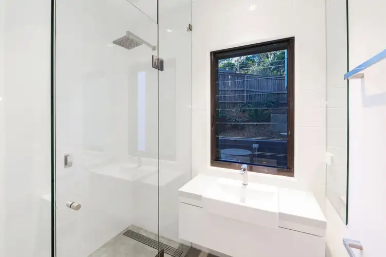 Fifth view of Homely unit listing, 84A Copacabana Drive, Copacabana NSW 2251