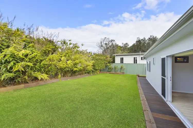 Fifth view of Homely house listing, 4 Sundowner Avenue, Kincumber NSW 2251