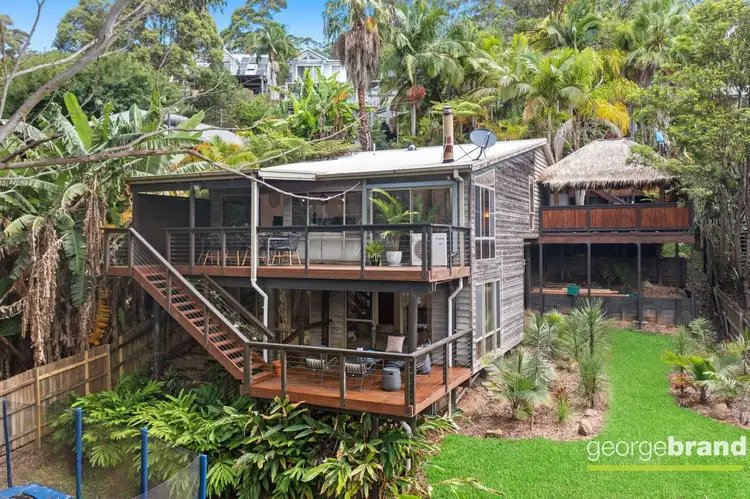 15 Solander Road, Avoca Beach NSW 2251