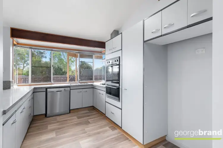 Sixth view of Homely house listing, 8 Carolyn Close, Kariong NSW 2250