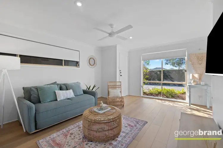 2/27 Milyerra Road, Kariong NSW 2250
