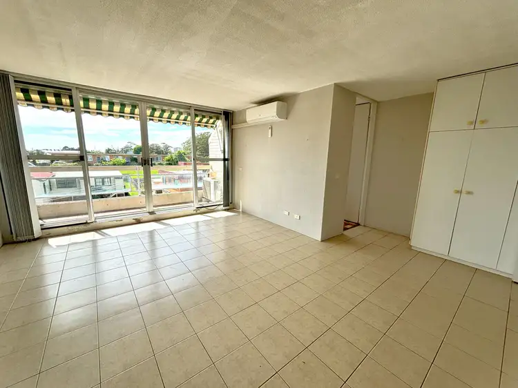 Main view of Homely unit listing, 18/1 Kent Street, Nambucca Heads NSW 2448