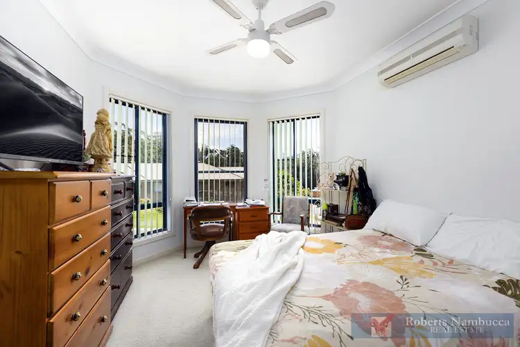 Fifth view of Homely house listing, 4 Julie Ann Court, Hyland Park NSW 2448