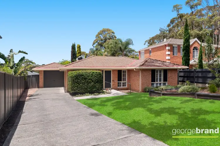 5 Marshall Close