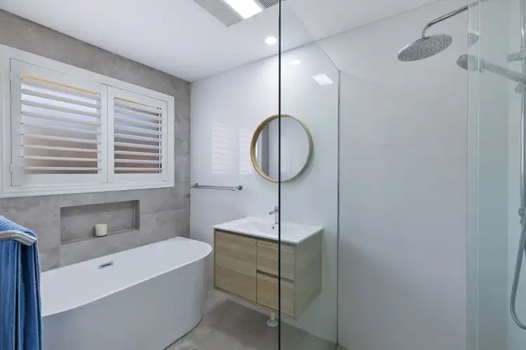 Sixth view of Homely townhouse listing, 4/35 Avoca Drive, Avoca Beach NSW 2251