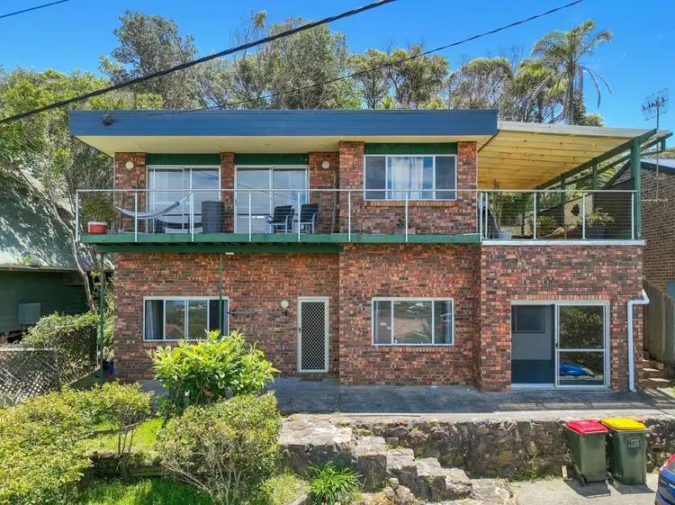 21 Fiesta Cres, Copacabana NSW 2251