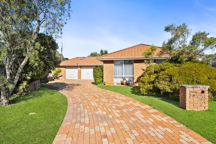 11 Lowe Place, Kariong NSW 2250