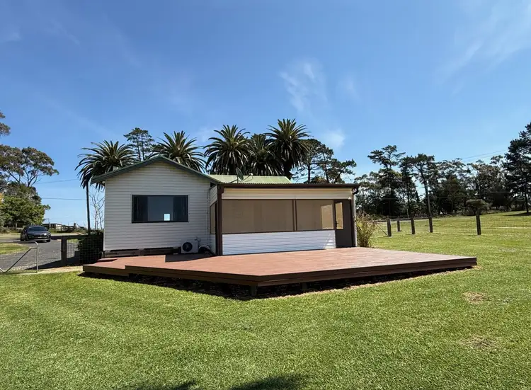 15 Kirks Road, Mangrove Mountain NSW 2250