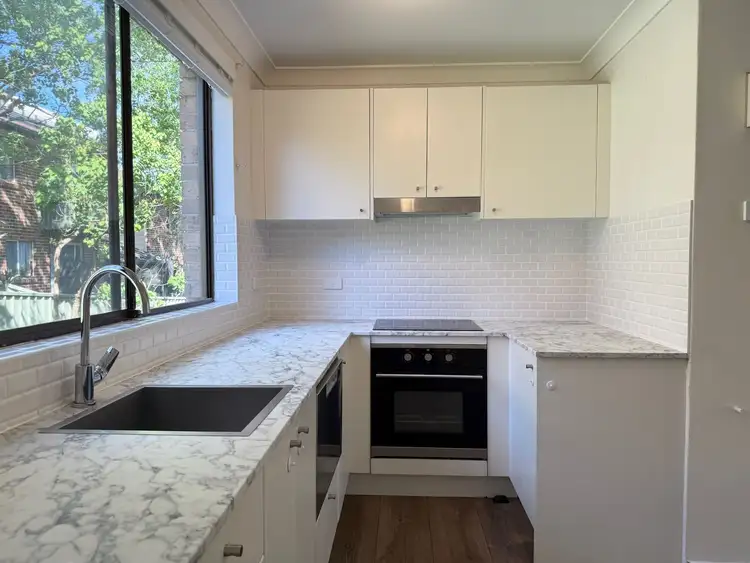 1/50 Frederick Street, Point Frederick NSW 2250