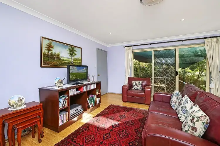 Second view of Homely villa listing, 1b Hopkin Pl, Saratoga NSW 2251