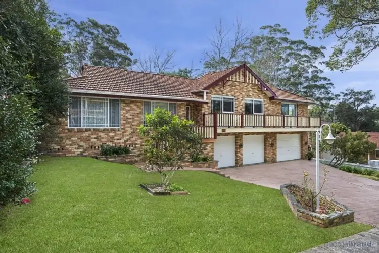 237b The Round Dr, Avoca Beach NSW 2251