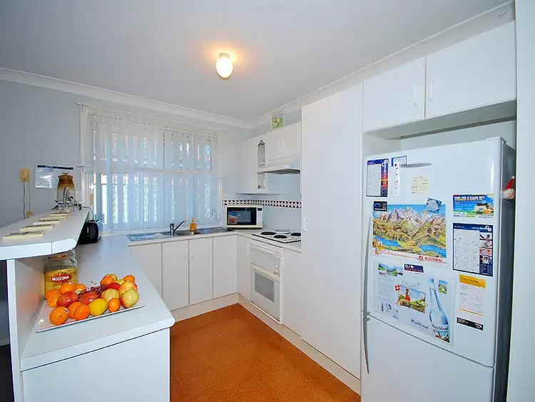 Fifth view of Homely semi-detached listing, 1/17 Gladys Manly, Kincumber NSW 2251