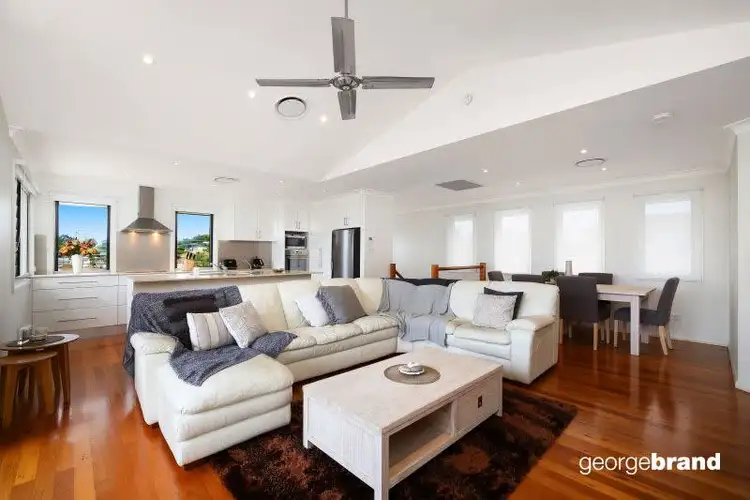 Sixth view of Homely house listing, 2 Martin Crescent, Saratoga NSW 2251