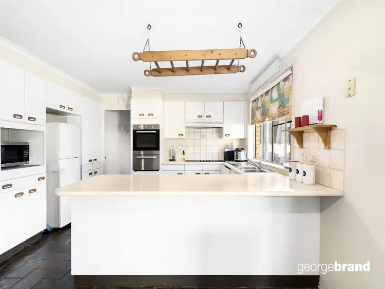 Fourth view of Homely house listing, 10 Dewhurst Close, Kariong NSW 2250