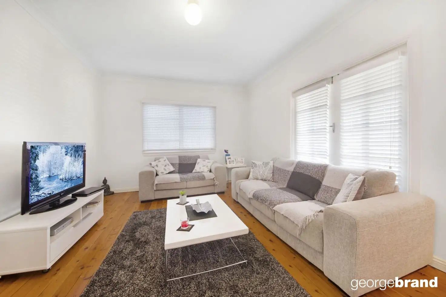 Main view of Homely villa listing, 87 Hume Blvd, Killarney Vale NSW 2261