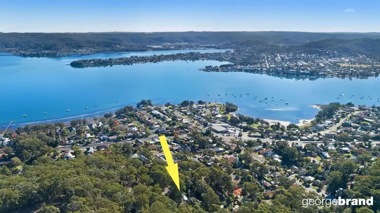 21 Woorara Parade, Green Point NSW 2251