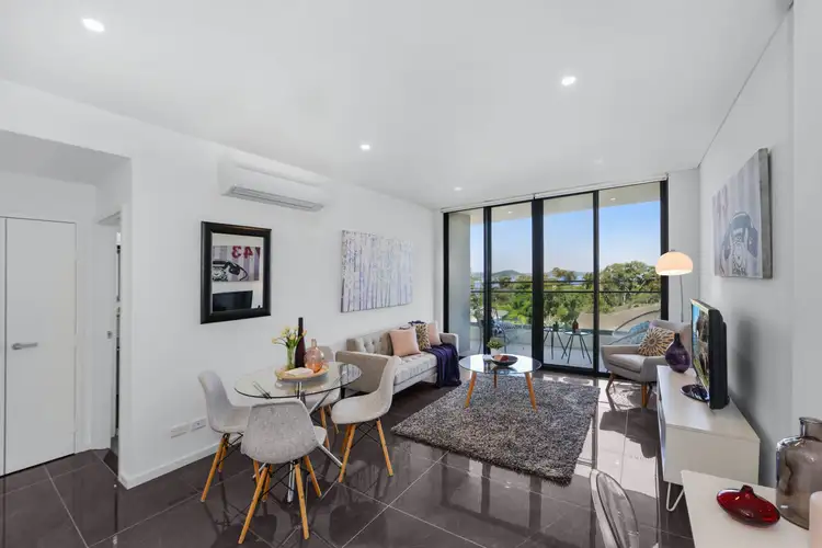2A/2 Wilhelmina St, Gosford NSW 2250
