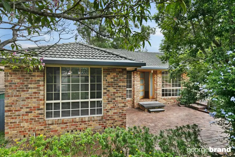 3 Irwin Place, Green Point NSW 2251