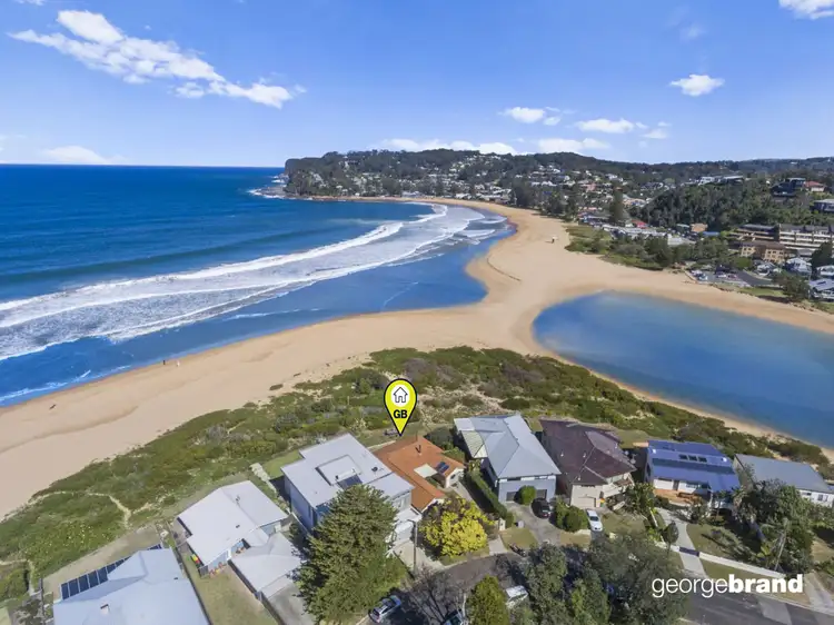 8 Bareena Avenue, North Avoca NSW 2260