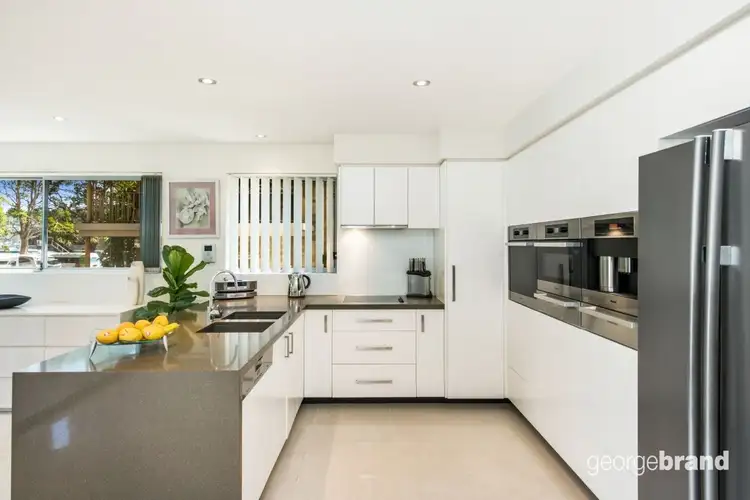 Fifth view of Homely unit listing, 1/17 Masons Parade, Point Frederick NSW 2250