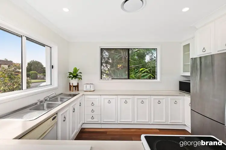 Fifth view of Homely house listing, 2 Roslyn Garden, Green Point NSW 2251