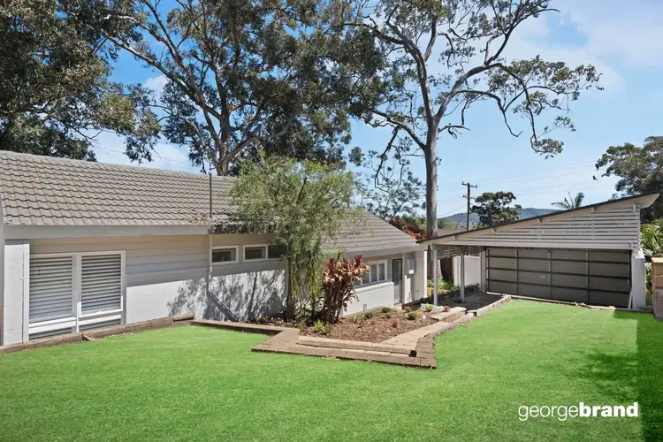 Second view of Homely house listing, 282 Avoca Drive, Green Point NSW 2251