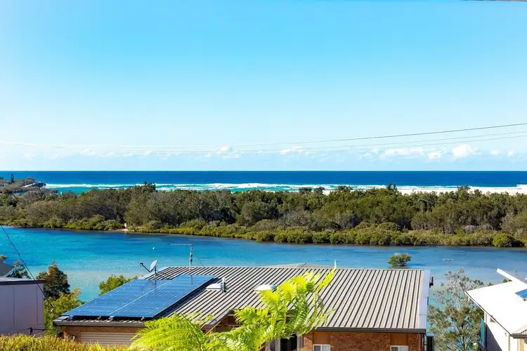 6 Leonard St, Nambucca Heads NSW 2448