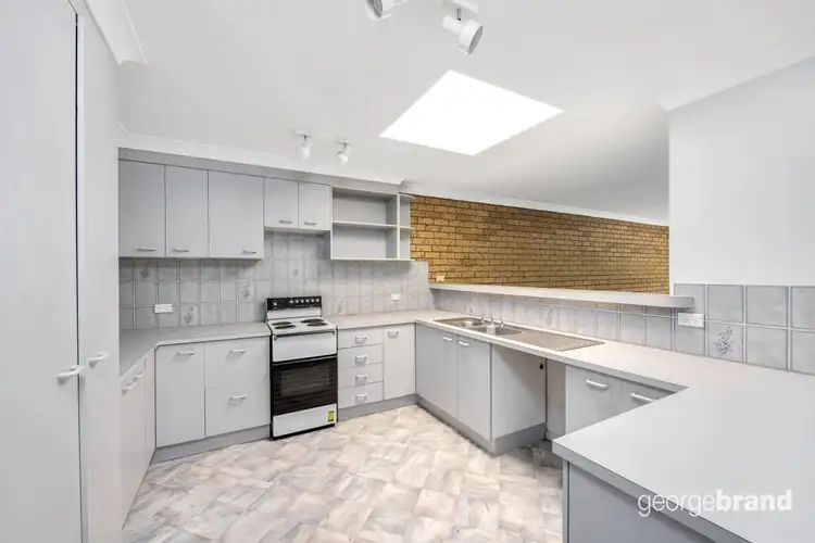 Main view of Homely unit listing, 7/4-8 Ocean Street, Budgewoi NSW 2262