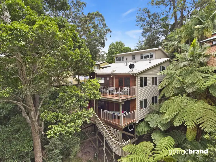 16 Plantation Place, Avoca Beach NSW 2251