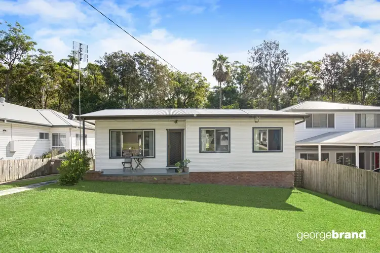 Second view of Homely house listing, 25 Fisher Road, Point Clare NSW 2250