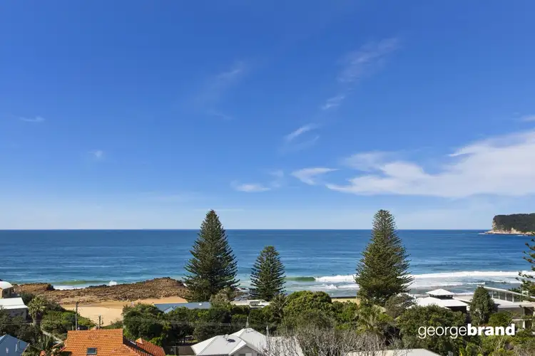 67 North Avoca Parade, North Avoca NSW 2260