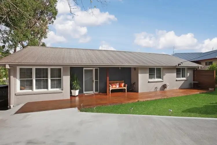 5 Omeo St, Saratoga NSW 2251