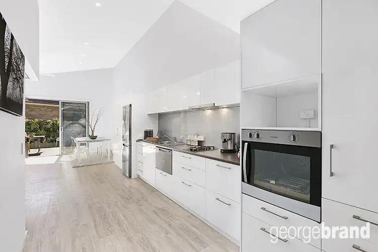Main view of Homely villa listing, 5/13-14 Caldwell Close, Green Point NSW 2251