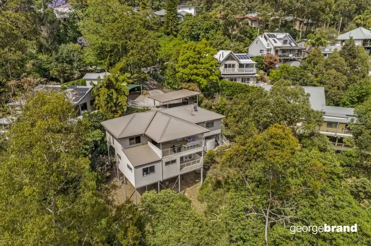 9 Solander Road, Avoca Beach NSW 2251