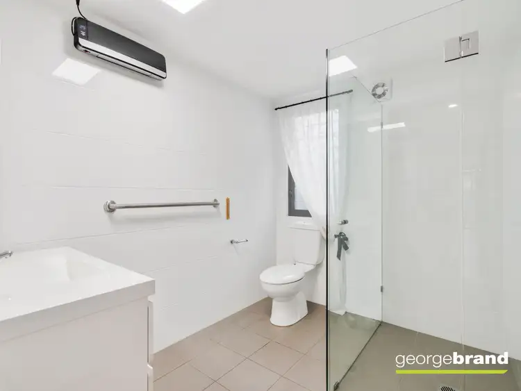 Sixth view of Homely villa listing, 4/425 Terrigal Drive, Erina NSW 2250