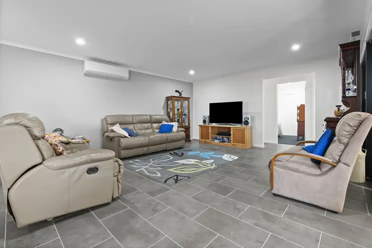 Sixth view of Homely house listing, 10 Fairway Cove, Macksville NSW 2447