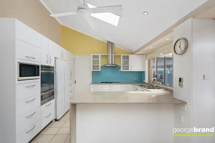 Second view of Homely house listing, 8 Colleena Close, Kincumber NSW 2251